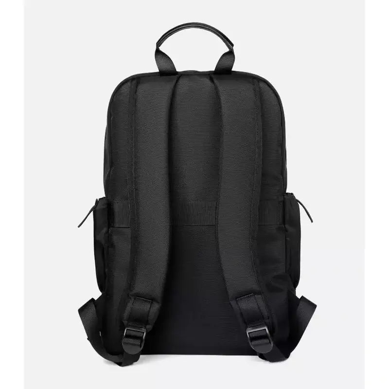 Sac à dos cours en tissu noir avec bretelles rembourrées et poignée supérieure