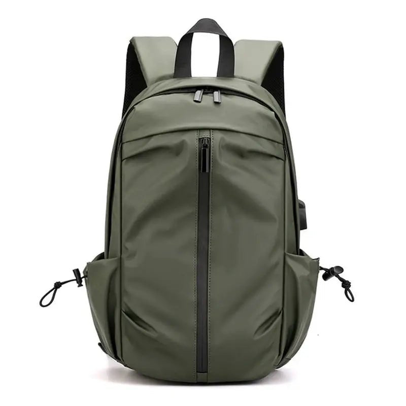 Sac d école collège vert foncé avec plusieurs compartiments à zip et poches latérales