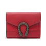 Portefeuille chic en cuir en cuir rouge avec boucle en fer argenté foncé