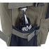 Sac à dos homme en toile olive verte avec poche latérale et bouteille de soda