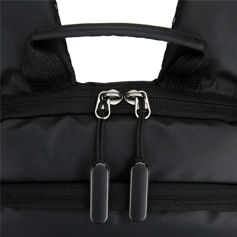 Sac à dos collège ordinateur noir avec deux tirettes métalliques brillantes et cordons