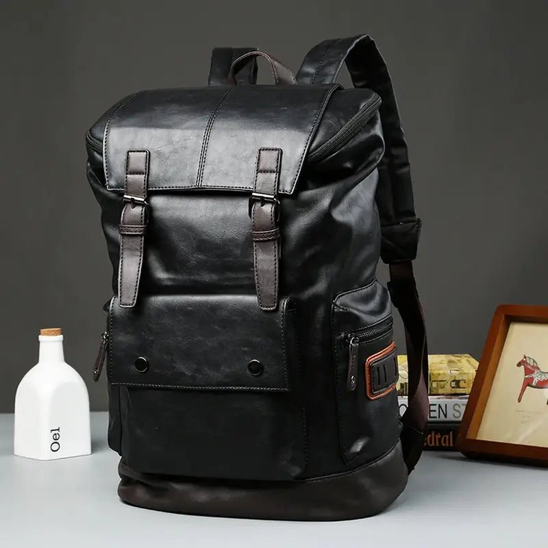 Sac à dos en cuir noir pour homme décontracté avec bretelles à boucle et poches frontales