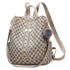 Sac à dos cuir beige avec motif et pom-pom en fourrure grise pour femme tendance