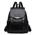 Sac à dos cuir souple avec poches zippées, hardware argenté et design élégant