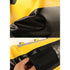 Sac à dos de canyoning étanche jaune et noir avec poche extérieure et matériau flexible