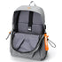 Sac à dos de lycée gris ouvert avec doublure rayée et étiquette orange