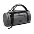 Sac à dos de sport gris cylindrique avec bretelles noires et fermetures éclair