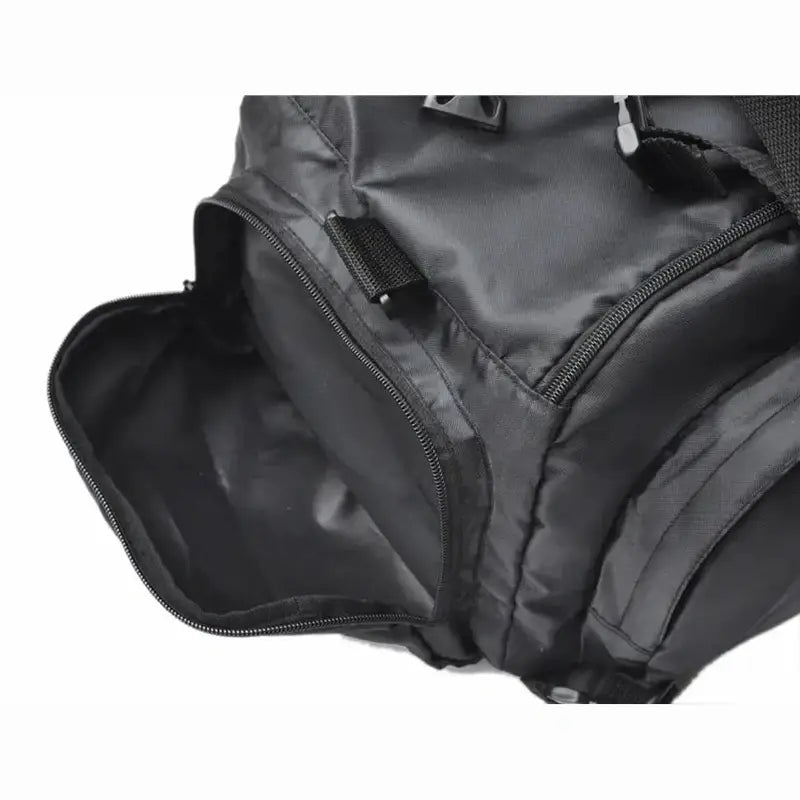 Poche latérale ouverte du sac de sport homme noir pour rangement pratique