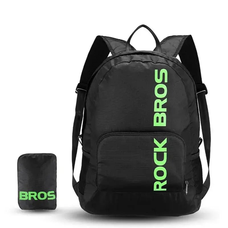 Sac à dos en nylon pliable noir avec lettres vert lime visibles