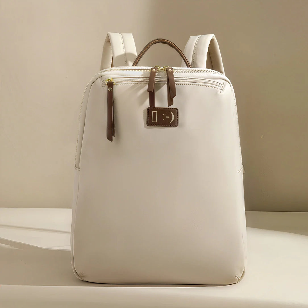 Sac à dos femme en cuir blanc avec accents marron, 14 pouces Transit
