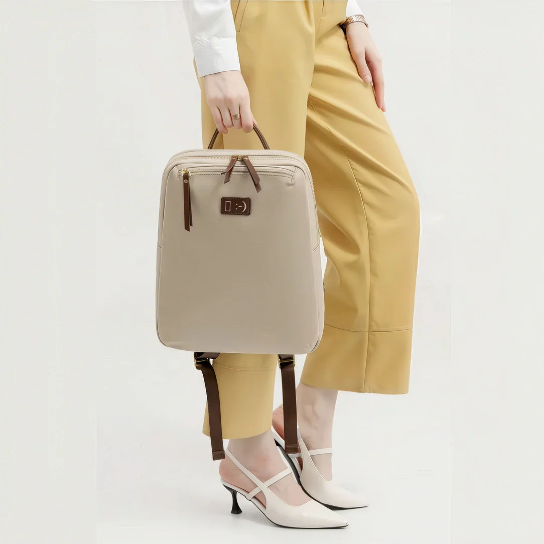 Sac à dos femme beige avec accents marron pour PC 14 pouces Transit