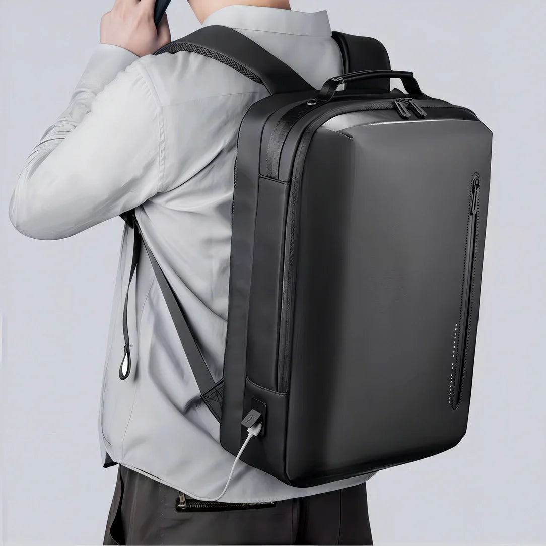 Sac à dos homme business noir avec port USB et tissu résistant à l’eau