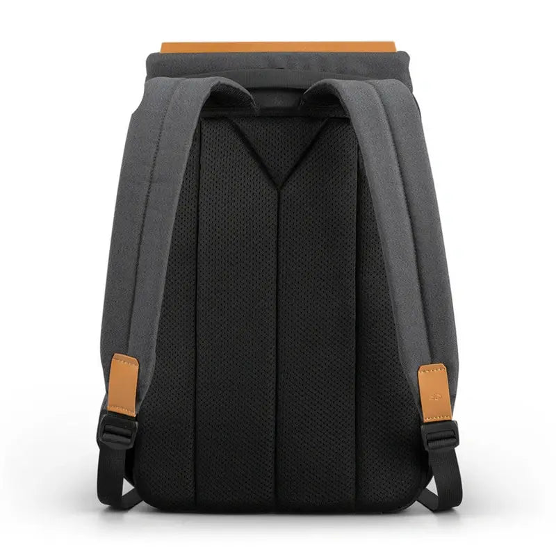 Sac à dos homme ordinateur 15 pouces en gris charbon avec rabat en tan et accents en cuir