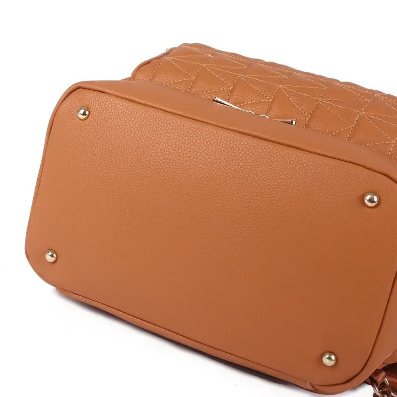 Sac à dos à langer cuir avec sac à main en faux cuir marron, dessus matelassé et pieds en métal