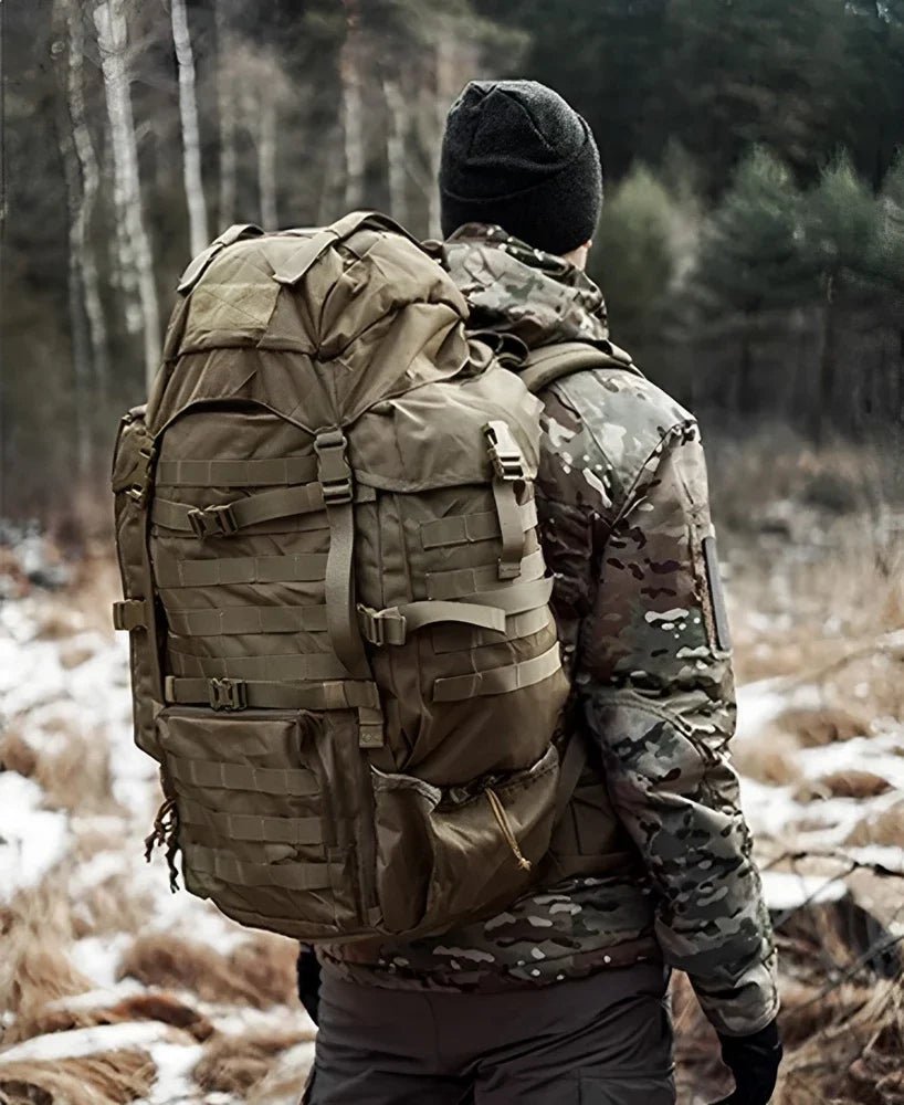 Sac à dos militaire 70L 600D vert olive avec plusieurs compartiments et sangles
