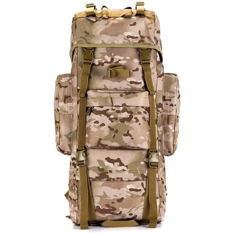 Sac à dos militaire 70l en camouflage avec plusieurs compartiments et sangles