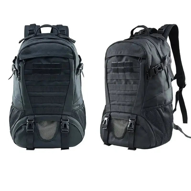 Sac à dos militaire de randonnée noir avec multiples compartiments et webbing MOLLE