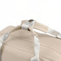 Sac à dos ordinateur 16 pouces femme Sélène beige avec poignées en tissu et fermeture snap