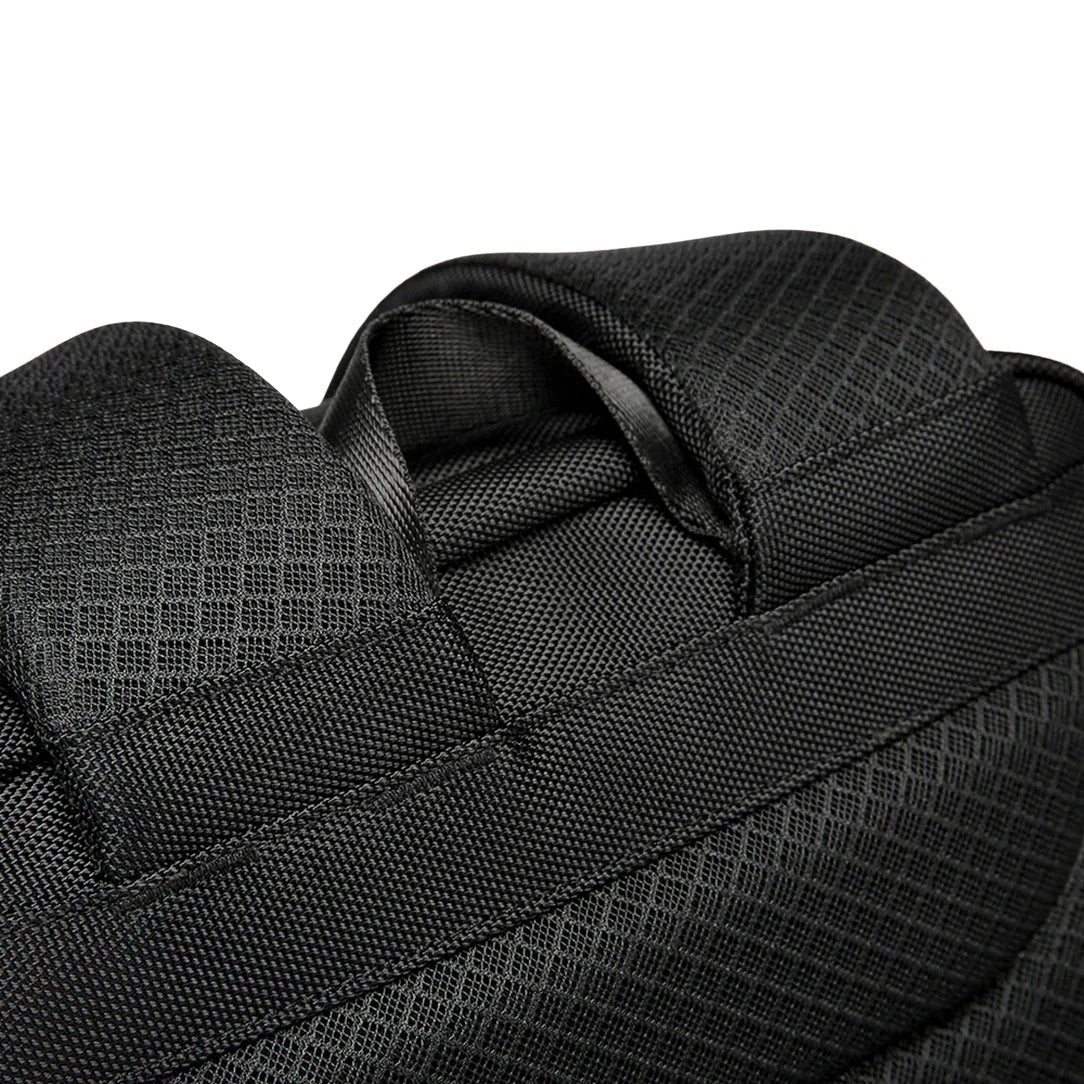 Tissu noir texturé avec motif en losange pour Sac à dos ordinateur 17 pouces Orion