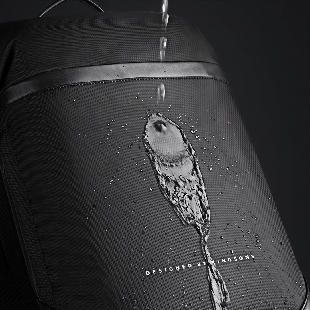 Sac à dos ordinateur portable noir étanche, texture élégante et coutures subtiles