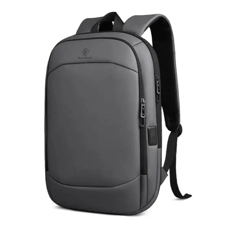 Sac à dos pour ordinateur 17 pouces BackGuard avec compartiments zippés et port USB