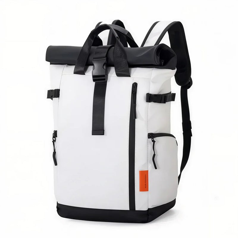 Sac à dos pour pc homme TangoColl 16 en cuir marron avec bretelles et zips noirs
