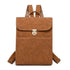 Sac à dos rectangulaire en cuir marron avec fermeture à rabat et clasp doré