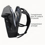 Sac à dos roll top homme HK21 noir ouvert avec ordinateur portable et compartiments principaux