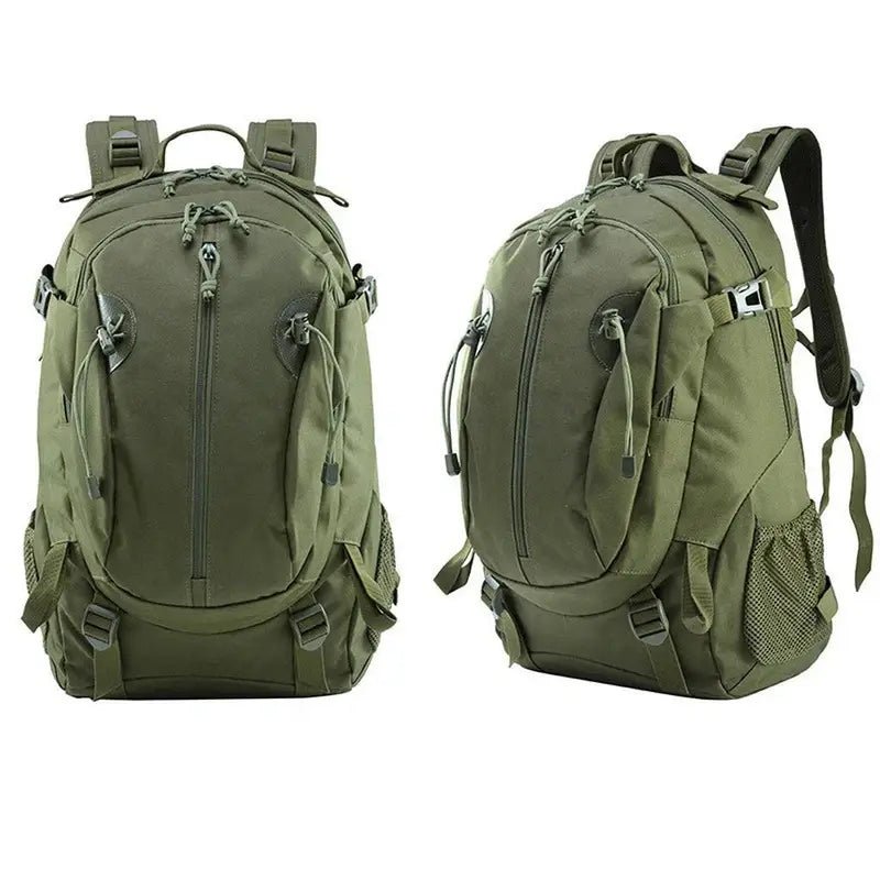 Sac à dos style militaire olive vert avec plusieurs compartiments et bretelles ajustables