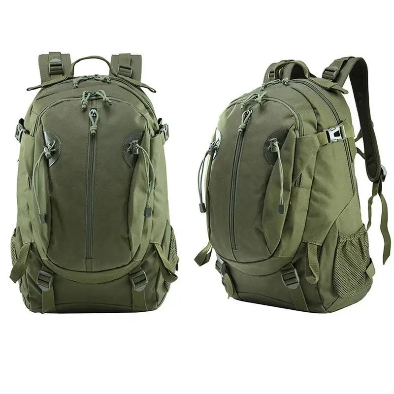 Sac à dos style militaire