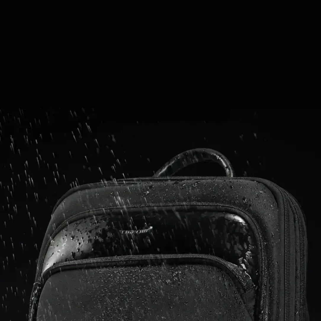 Sac à dos ultra plat extensible NeoFlat X noir résistant à l’eau pour ordinateur 17 pouces