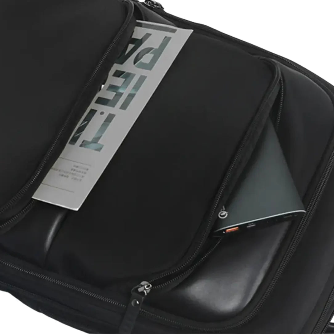 Sac à dos ultra plat extensible NeoFlat X noir avec plusieurs compartiments