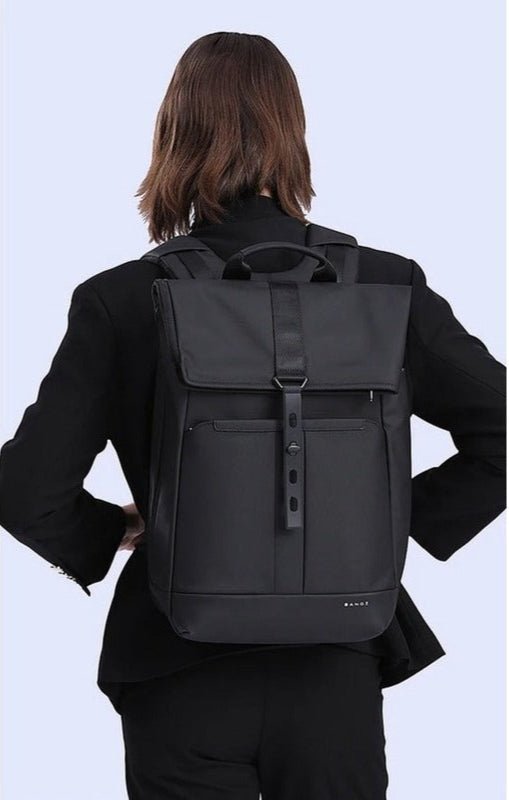 Sac à dos urbain pour ordinateur 15 pouces Andromède avec compartiments modernes et fermeture verticale