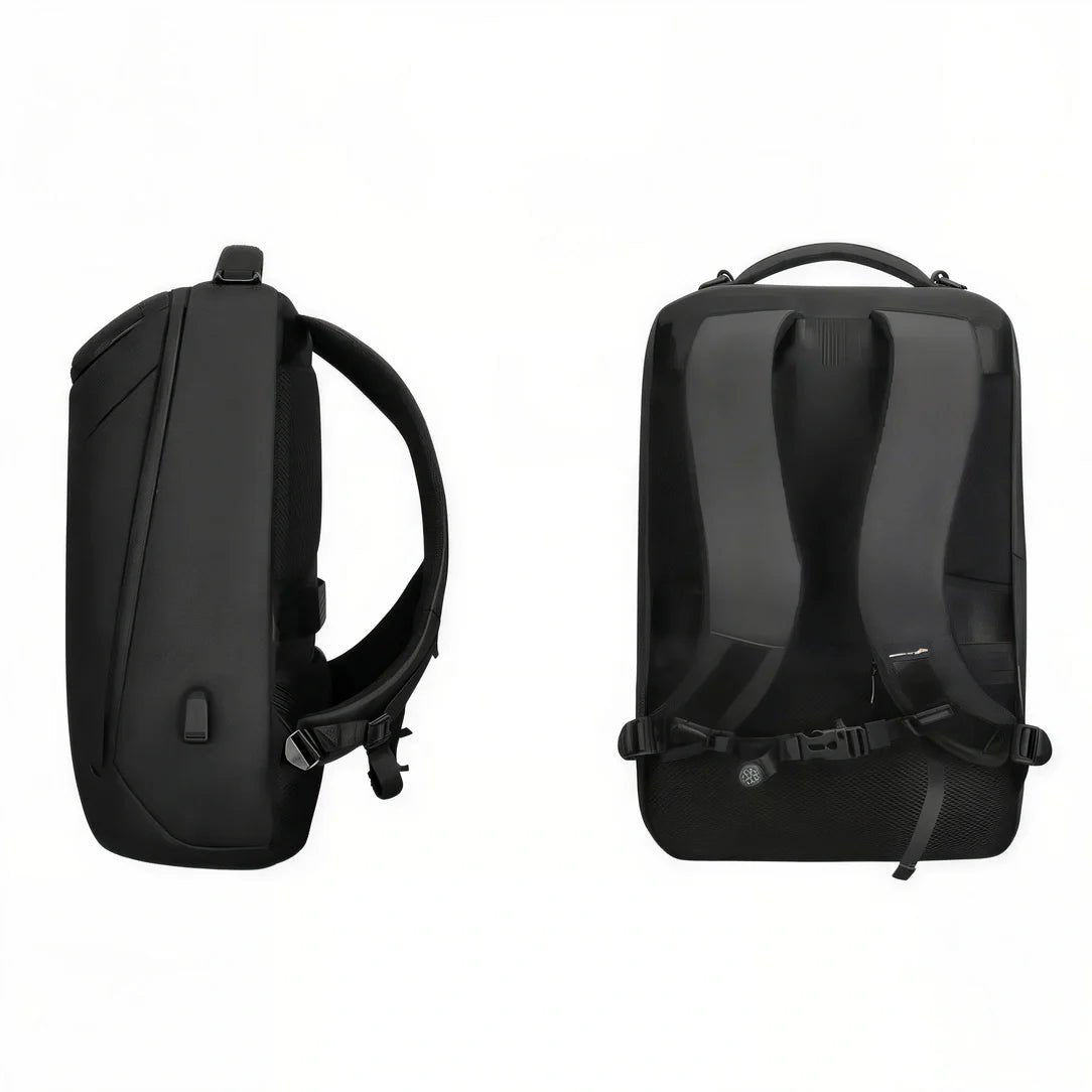 Sac à dos UrbanCore X noir avec bretelles rembourrées et sangle sternale pour ordinateur 17’