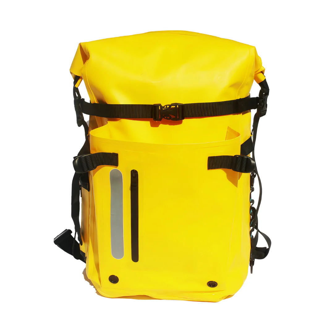 Sac à dos waterproof randonnée jaune vif avec sangles noires et bandes réfléchissantes
