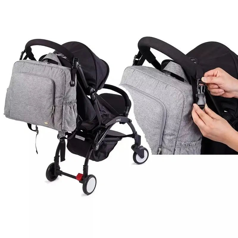 Poussette noire pour bébé avec sac à langer gris attaché, Sac à langer à dos