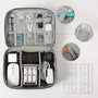 Organisateur électronique portable gris avec compartiments ajustables pour Sac de rangement multifonction