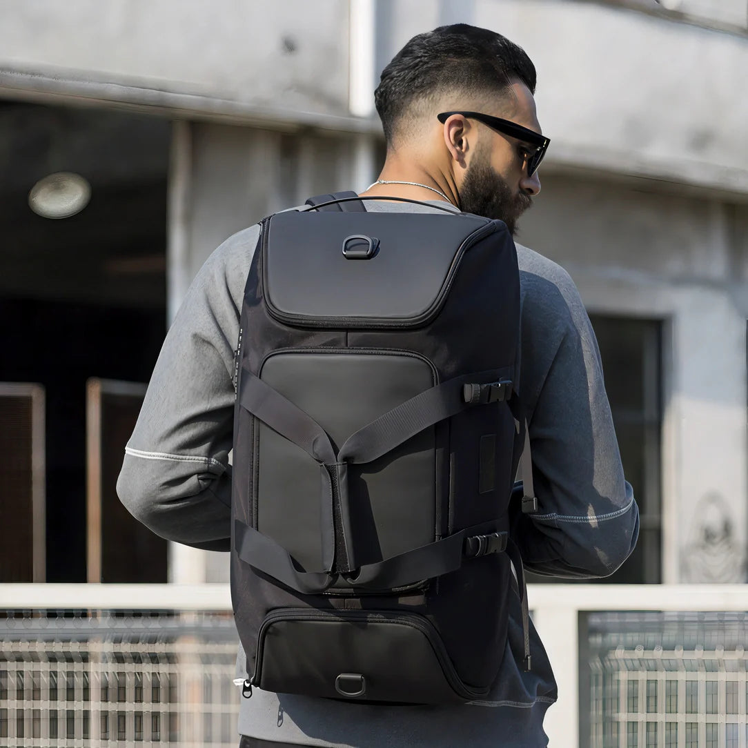 Sac de sport à dos tactique noir avec compartiments multiples et sangles rembourrées