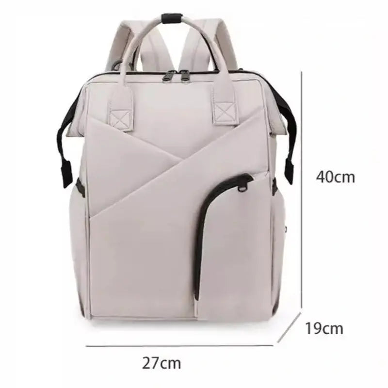 sac à dos à langer chic dimensions : 40cmx27cmx19cm